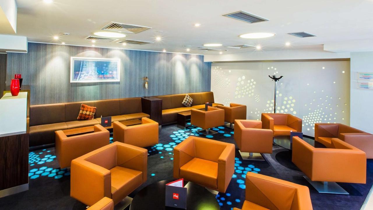 Park Inn By Radisson Hotel Astana Exterior foto